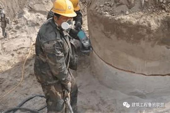电梯井处灌注桩如何破除桩头,灌注桩桩头处理