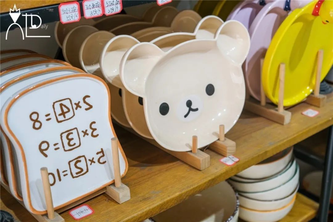 青岛陶瓷餐具哪里卖,青岛瓷器餐具店