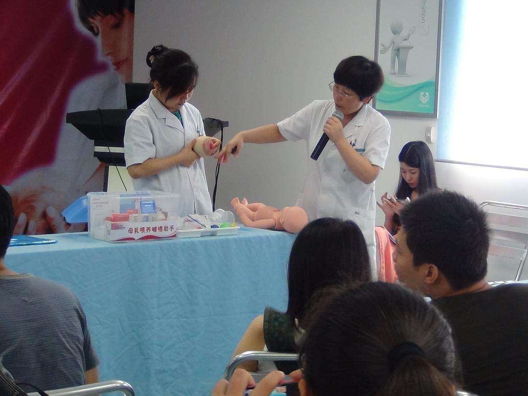 为什么吃奶粉的中国宝宝越来越多？这4个原因，让妈妈不得不放弃