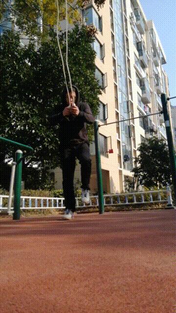 花式跳绳左右甩绳动作要领,花式跳绳甩绳打圈跳法