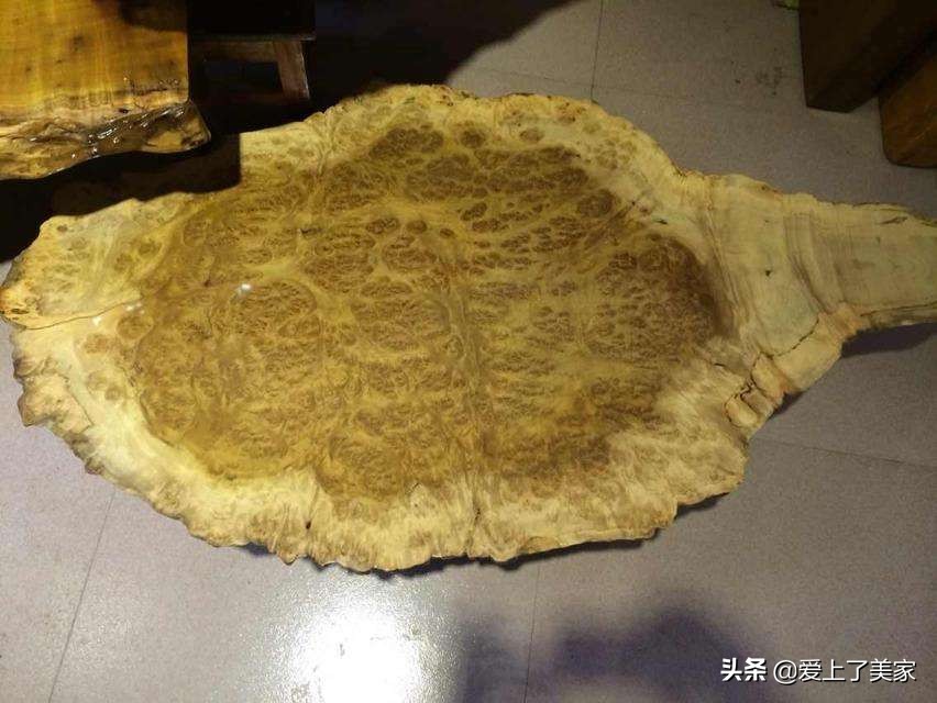 金丝柚木和金丝楠木哪个贵些,金丝楠木和红木区别