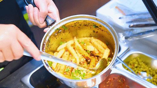 全球疯抢的网红小吃都来徐州苏宁负一层了！100元能吃掉一半