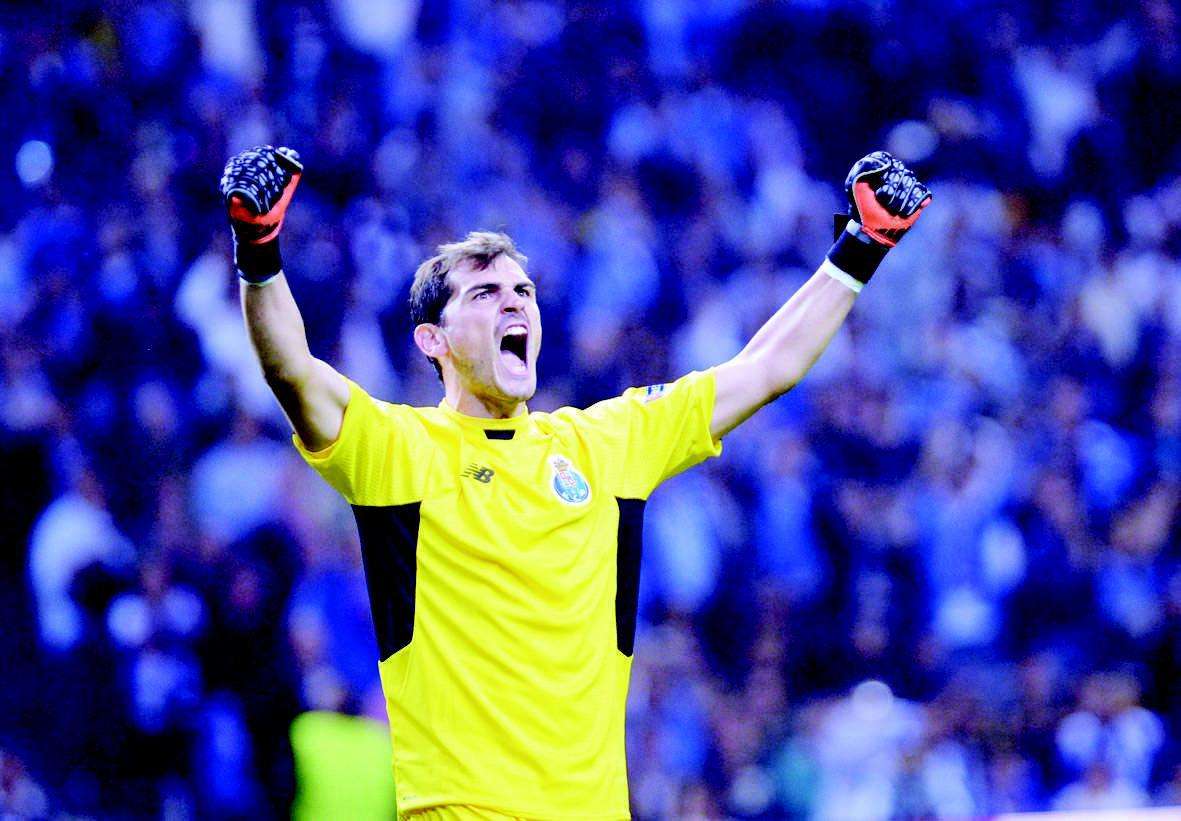 世界杯第一门将卡西,皇马圣卡西告别足坛