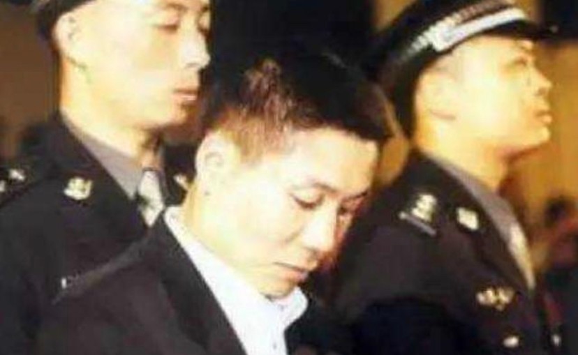 湖南第一悍匪张君真实抓捕现场,湖南第一悍匪张君抢了多少