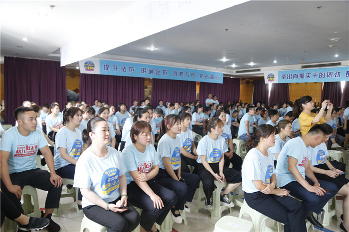 阜阳商厦年中庆活动,阜阳商厦年中庆