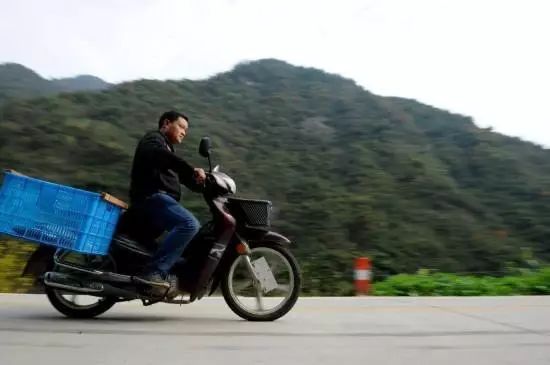 顺丰王卫的自律人生,顺丰大佬王卫管理方法