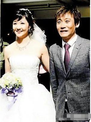 他劈腿,高峰那英分手