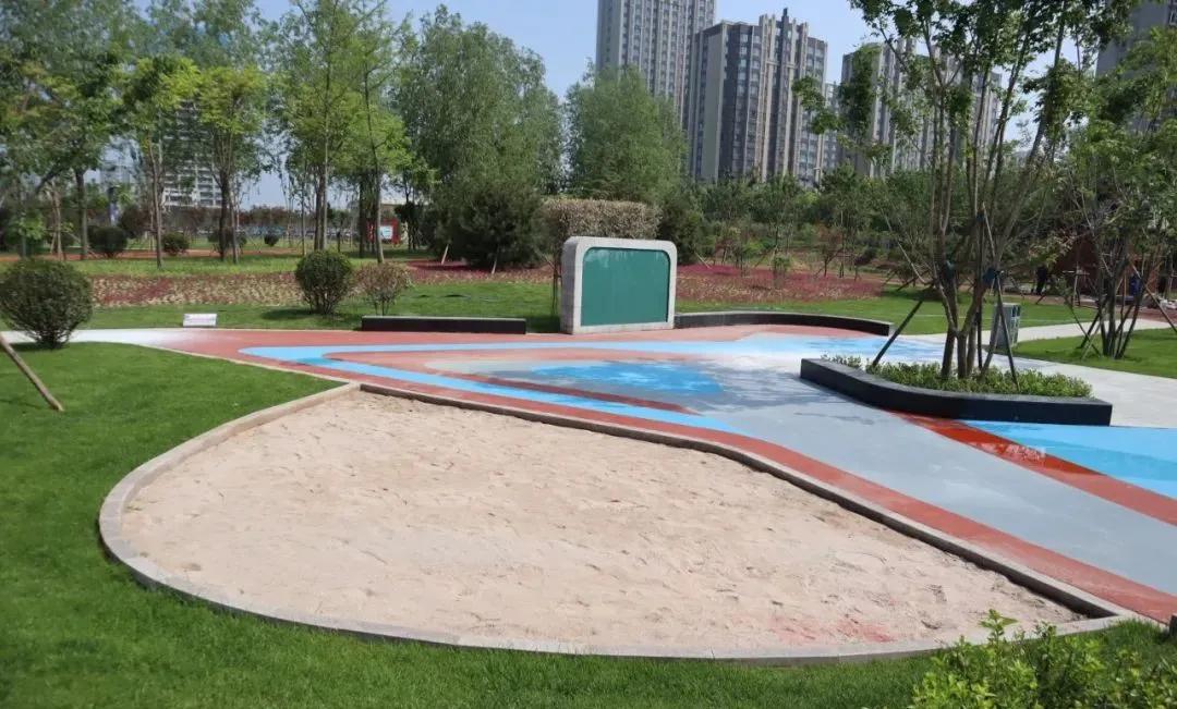 遛孩子去公园,遛娃去公园