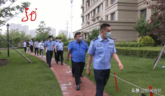 狗叫声此起彼伏,狗叫的此起彼伏