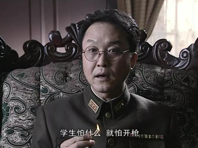 潜伏军统内部的36集谍战剧,谍战剧假借别人的身份潜伏