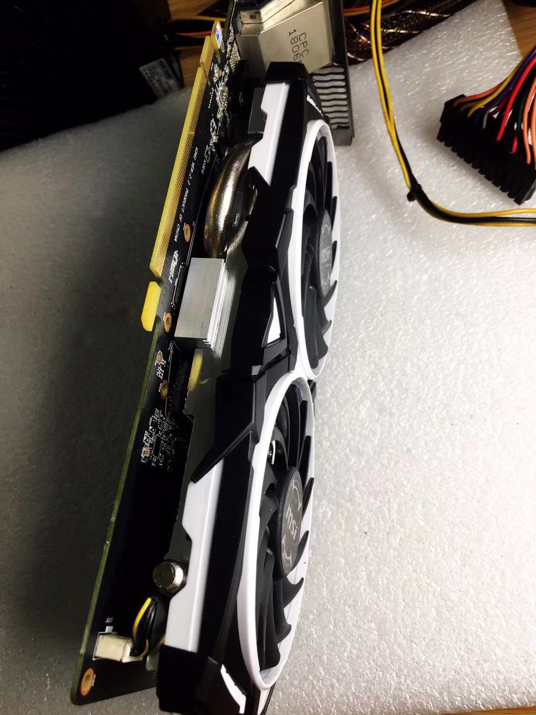 微星rx580显卡海外版,微星580白虎显卡