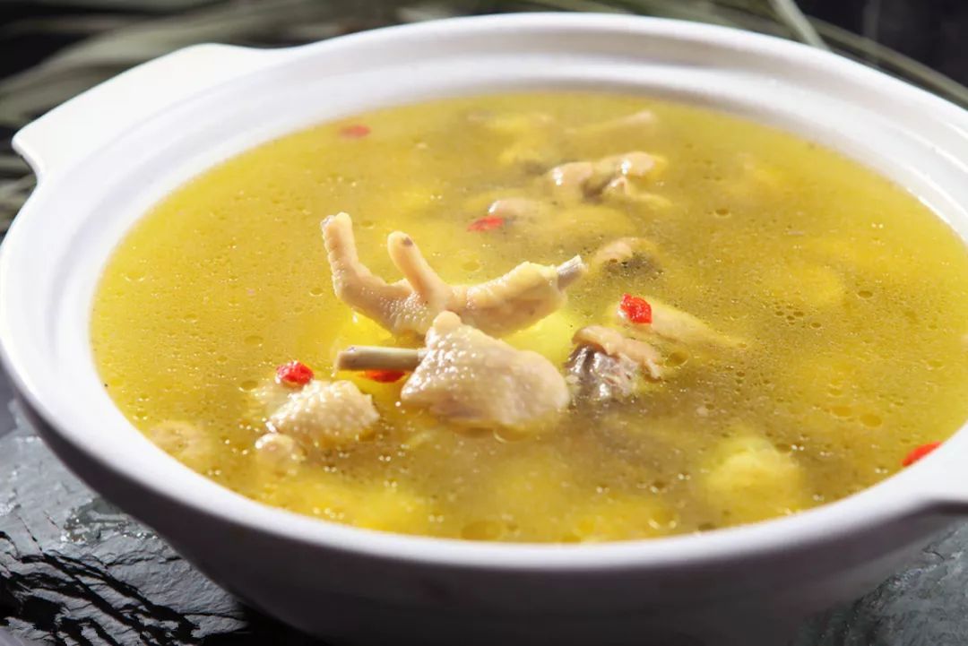 大厨教你一个炖鸡汤的秘诀,30年大厨教你做菜