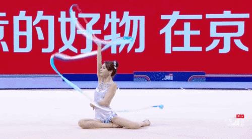 泫雅ins晒美照,泫雅携新作品回归