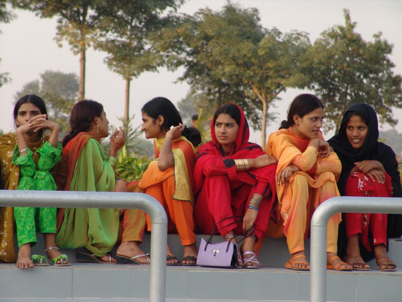 中国人到巴基斯坦真的会被优待吗,去巴基斯坦旅游真的那么友好么