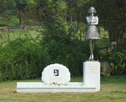 姚贝娜墓在哪,姚贝娜墓视频