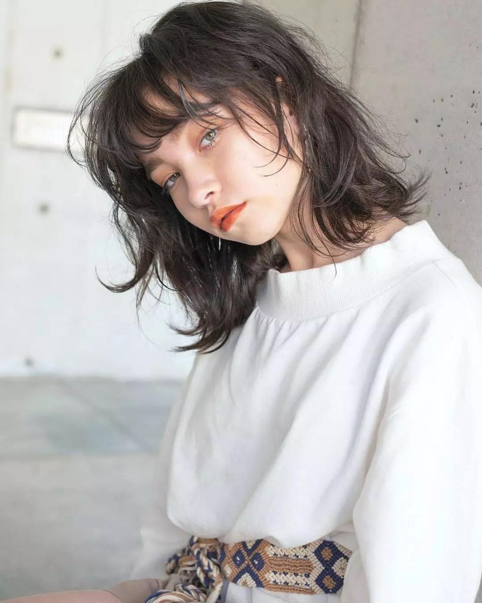 为什么有人适合烫卷发，有人却不适合？看完这篇你就懂了