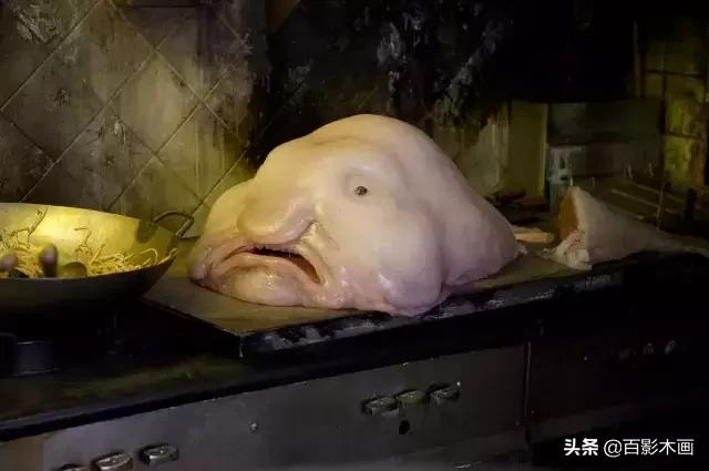 黑衣人来到现代,黑衣人第一次看见外星人