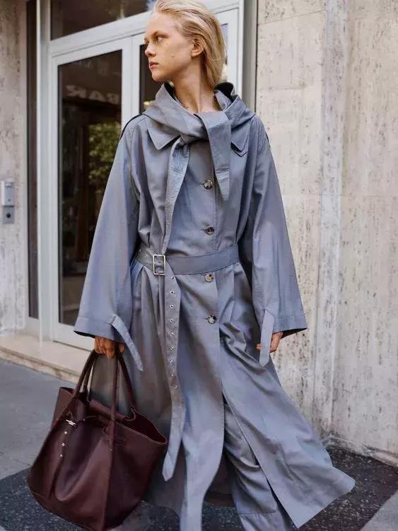 秋天买什么颜色风衣,冬天怎么挑选风衣