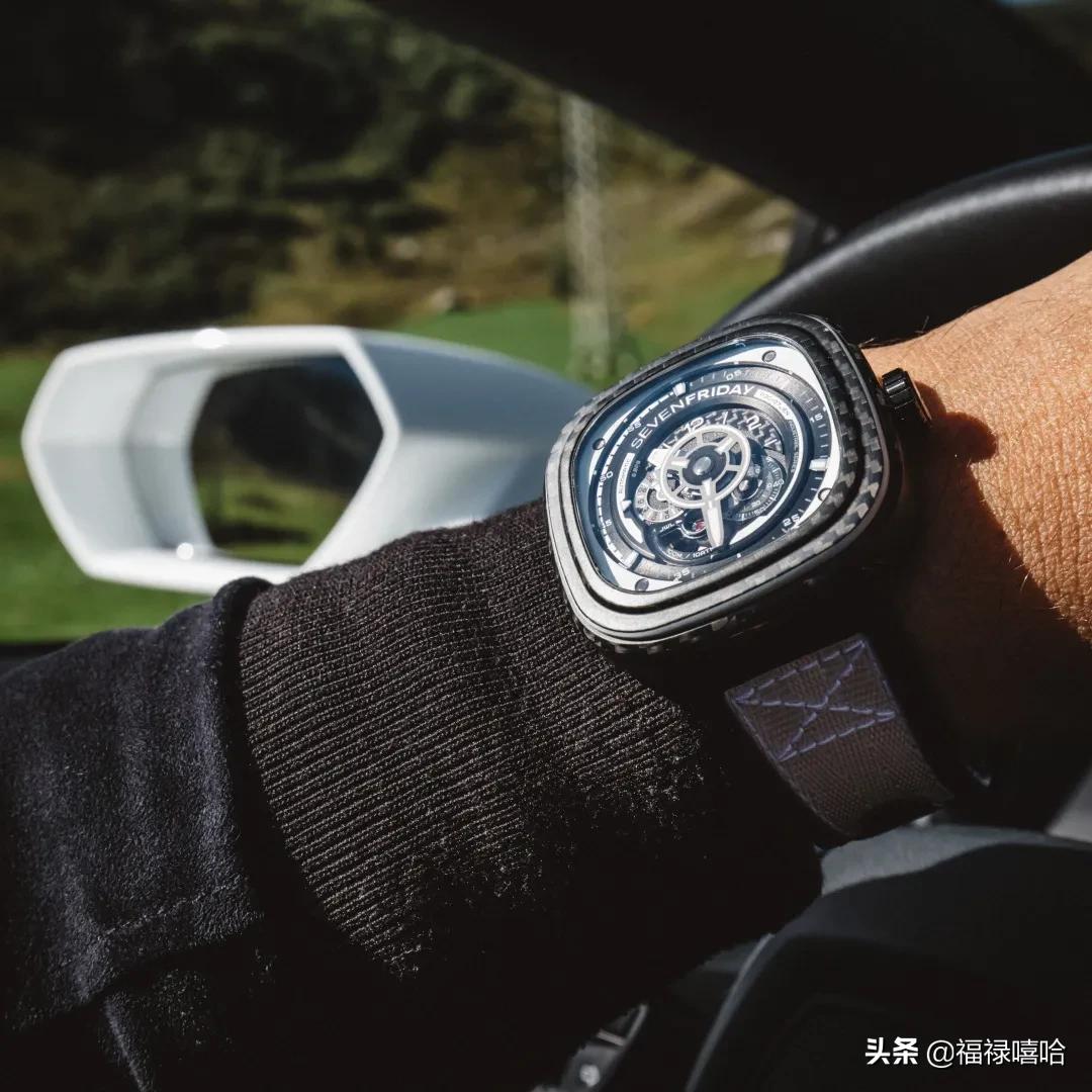 新年相亲加分秘籍|如何从手表分辨这个潮男的“真伪”