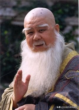 笑傲江湖中武当实力,笑傲是金庸武侠的衰落期