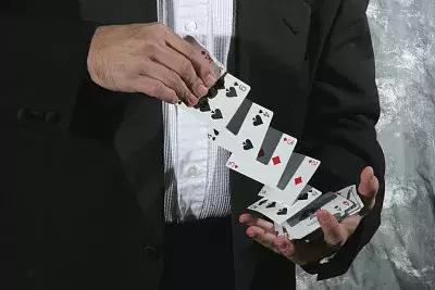 向死而生2002,p2p集中爆发