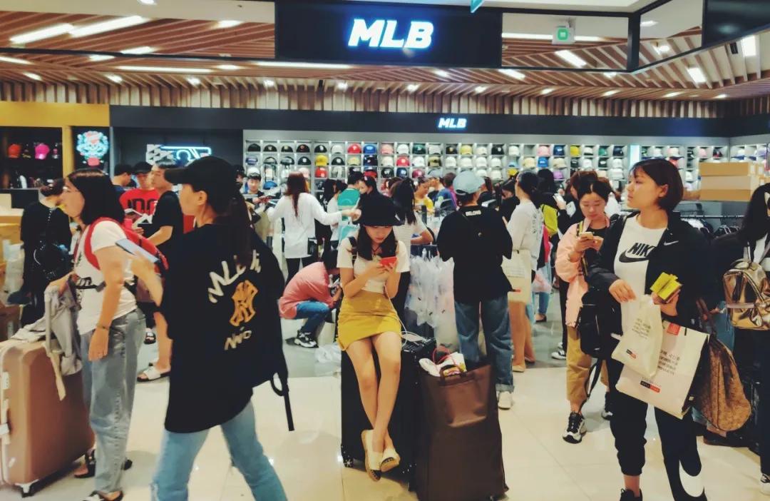 香港通关后去哪里购物,购物天堂香港