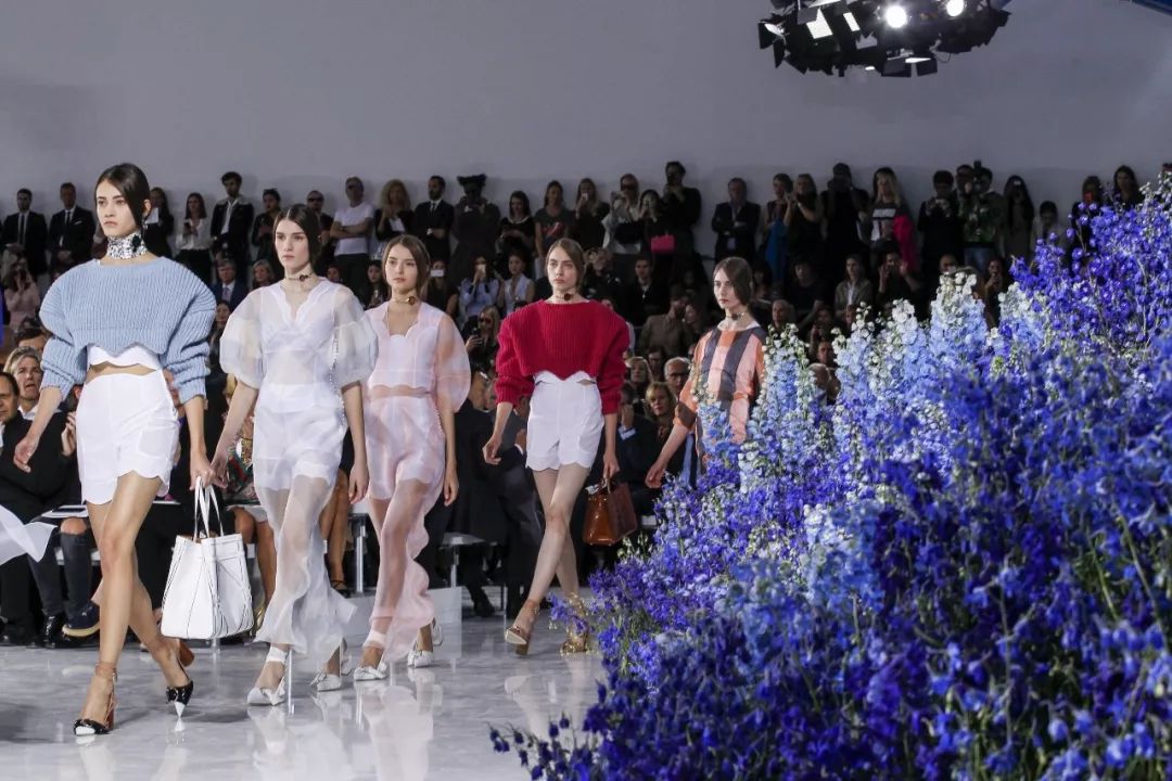 CK是个负心汉，将RafSimons逐出门户，究竟错在谁？