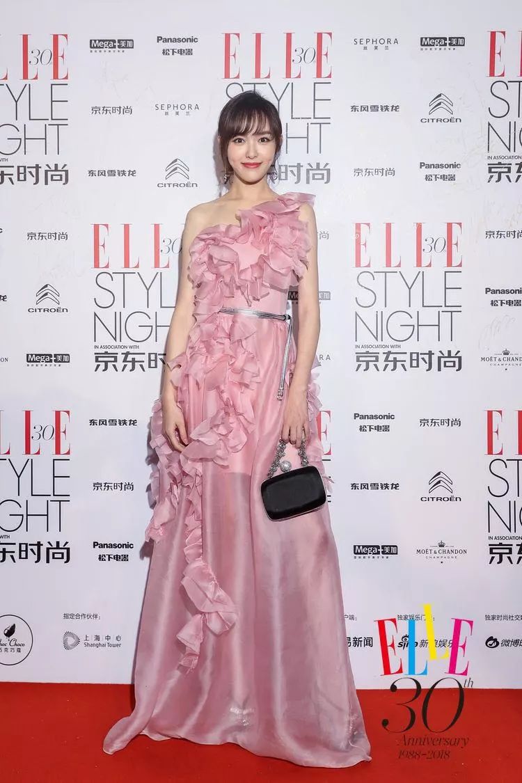 白百何晒照眼神清澈,白百何与别人同框