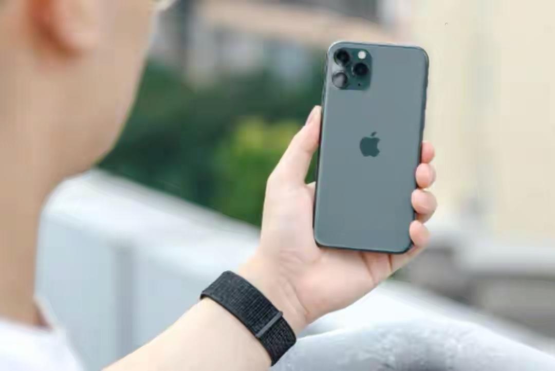 苹果12升级ios15.0.2建议升级吗,苹果13升级ios15.1.1建议升级吗