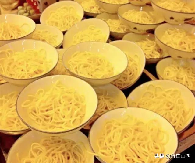 太原美食饭店哪家好吃,太原美食街哪个小吃最火