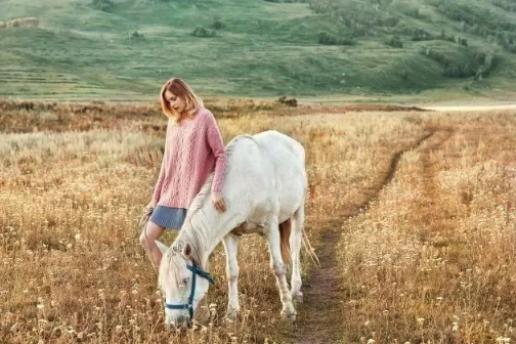 米皇羊绒衫100%纯羊绒假的,米皇羊绒大红