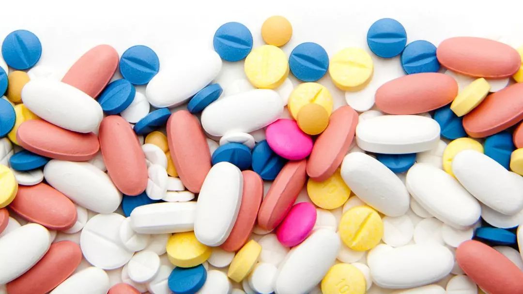 迈克杰克逊用了什么药,迈克尔杰克逊真的死于药物中毒吗