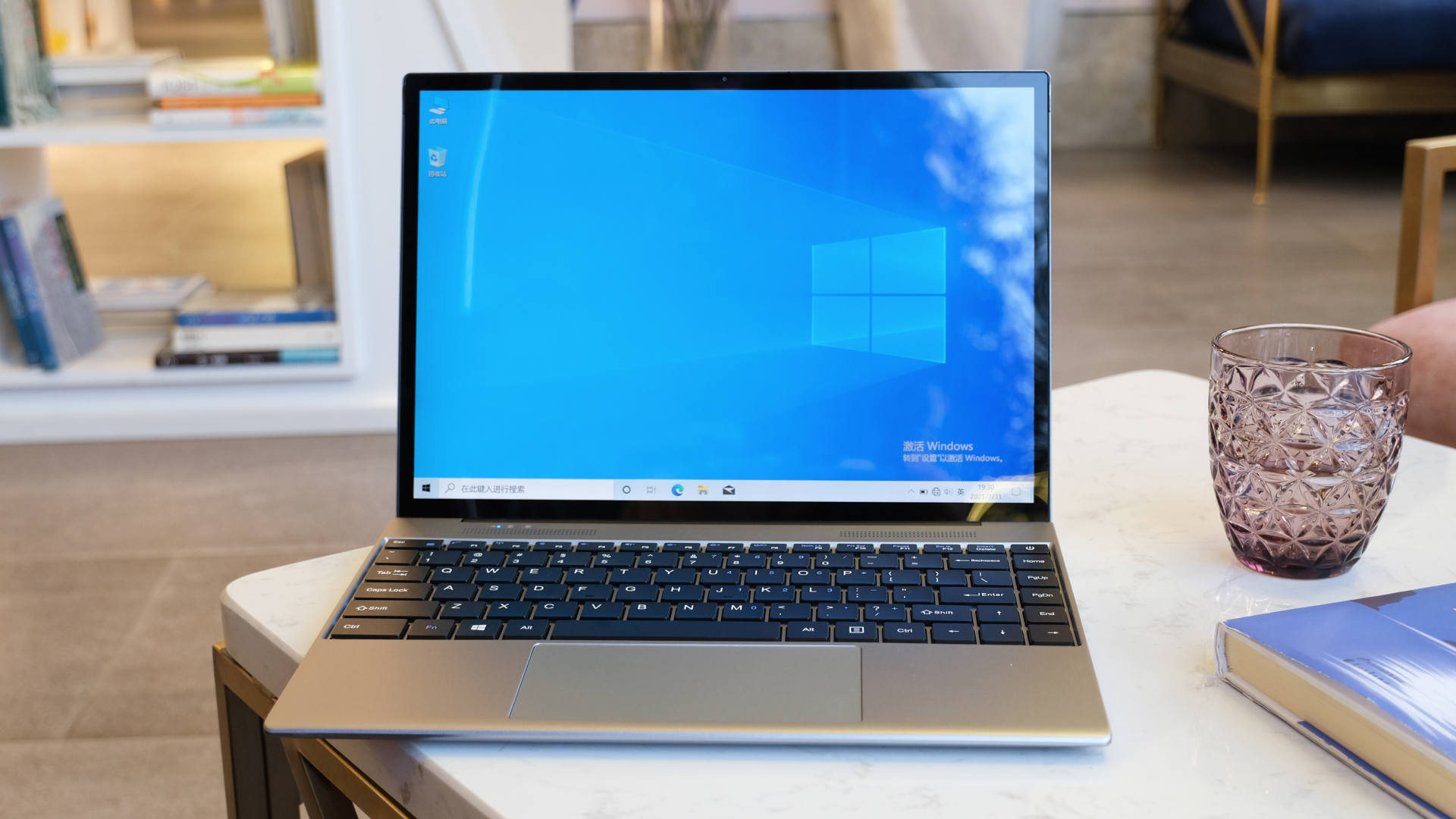 surface笔记本测评,不到2k的苹果笔记本