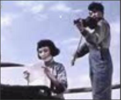 独唱曲《铁蹄下的歌女》是一首出色的咏叹调，它有何艺术感染力？