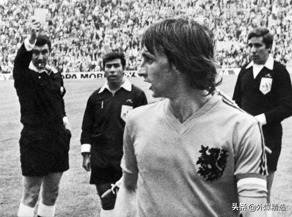 荷兰飞人克鲁伊夫去世,怀念荷兰飞人克鲁伊夫