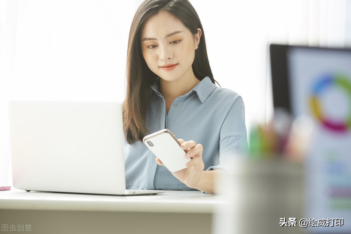 为什么打印机只出纸不打印,打印机不打印只出白纸状态错误