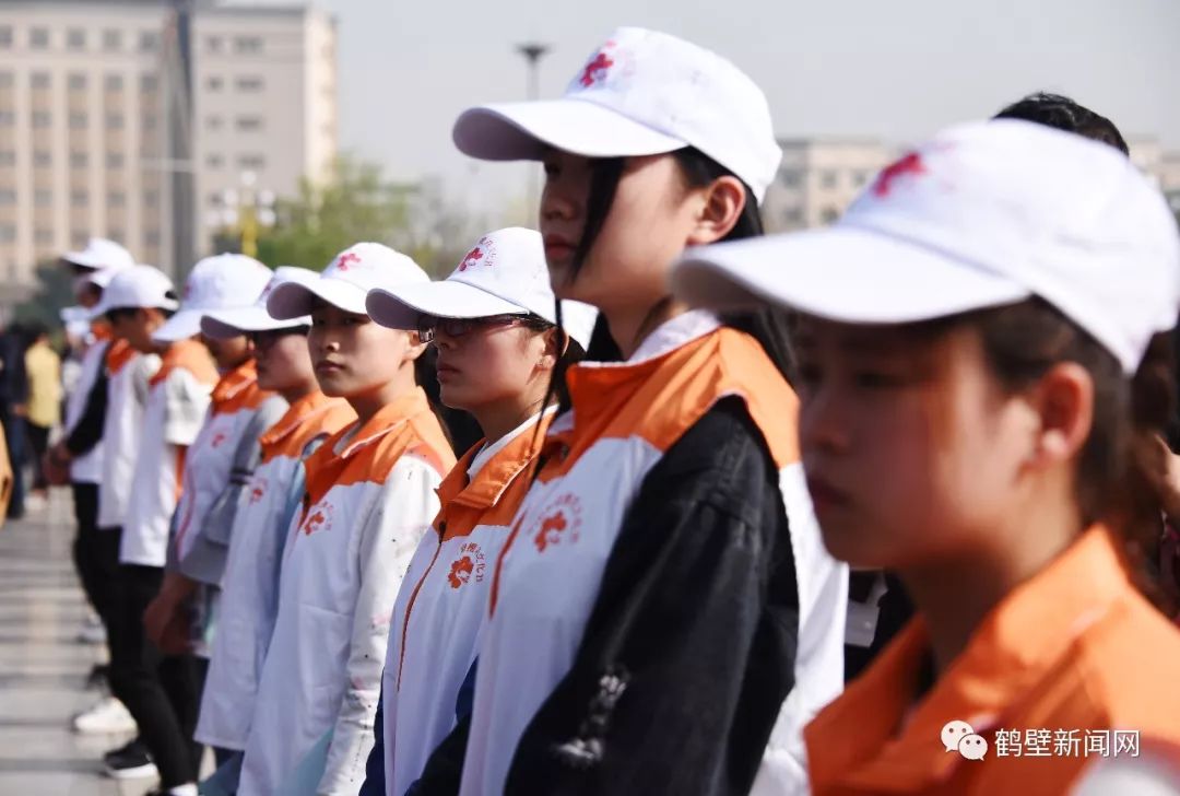 鹤壁浚县淇县的社火表演,鹤壁市浚县和淇滨区哪个厉害