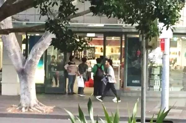 ugg被曝光视频,ugg造假新闻