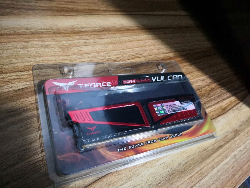 波哥带你来搞机第二期：自组装台式机，添加不同品牌内存条