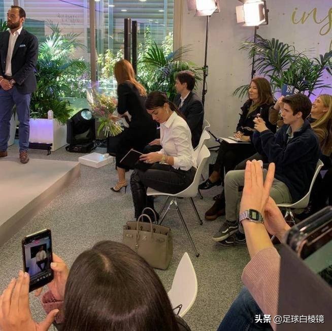 c罗植发视频完整版,c罗新发型亮相图片