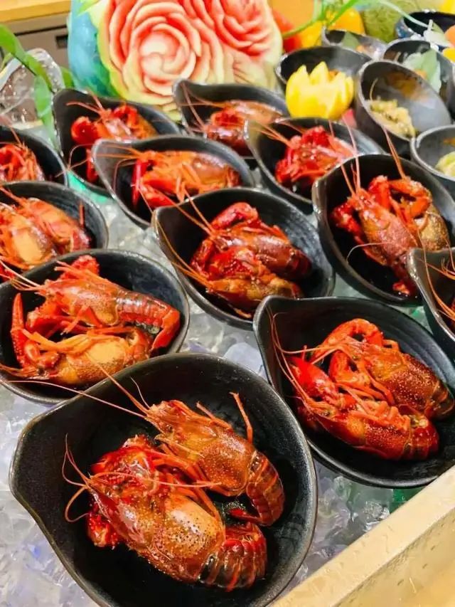 夏日盛宴小龙虾,夏季小龙虾盛宴抖音团购