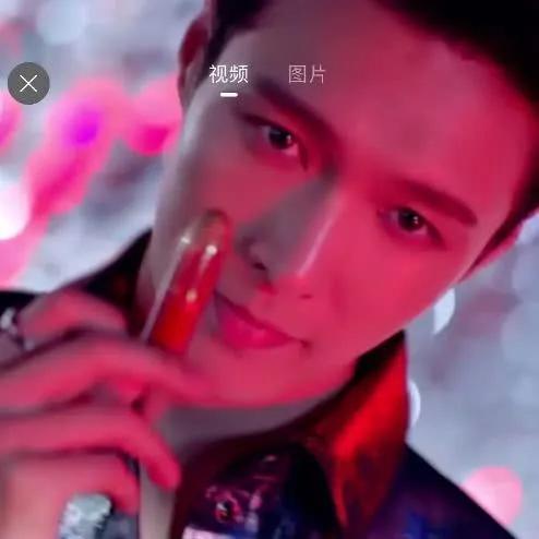 雅诗兰黛给张伟丽多少钱 (雅诗兰黛代言人张伟丽)