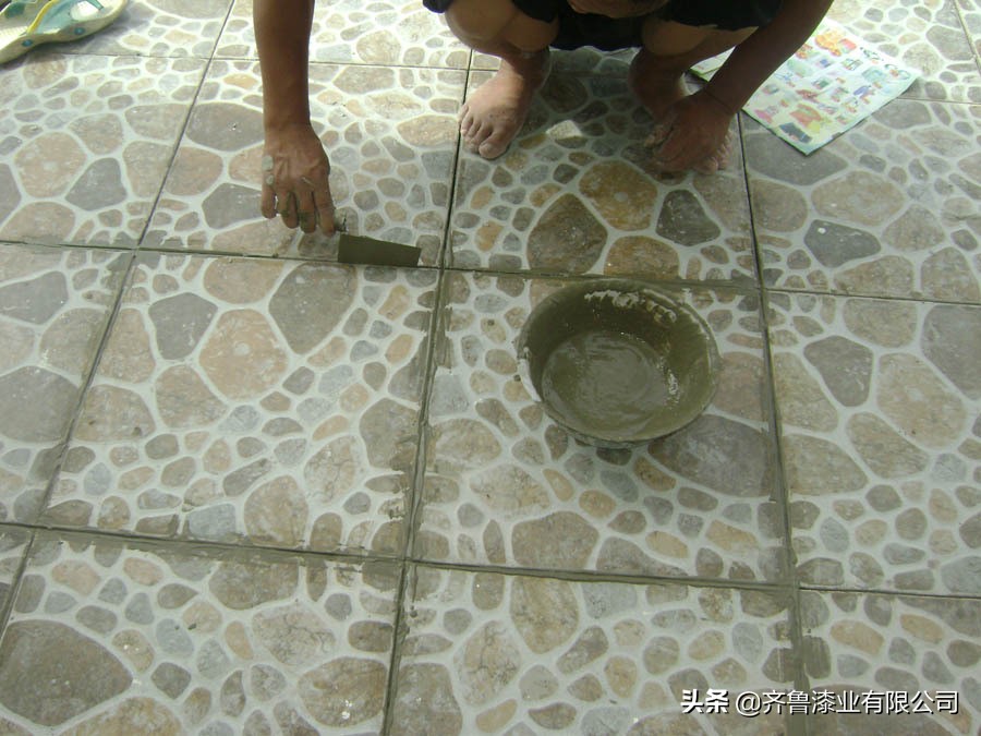 外墙上的油污怎么清洗,外墙水泥浆怎么洗掉