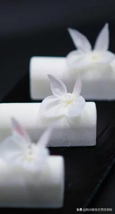 烘焙学校推荐零基础学烘焙全套,想学烘焙怎么选专业