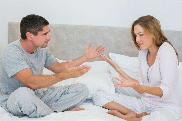 跟女生聊天很敷衍怎么办,和女人聊天总是敷衍你怎样办