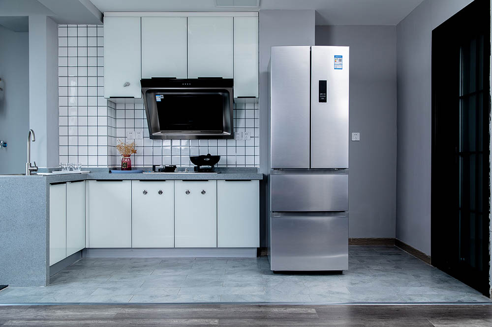 美的323l多门风冷无霜冰箱怎么样,美的323L冰箱