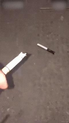 终于下班了搞笑gif图片,搞笑gif上班的时候打瞌睡尴尬了吧