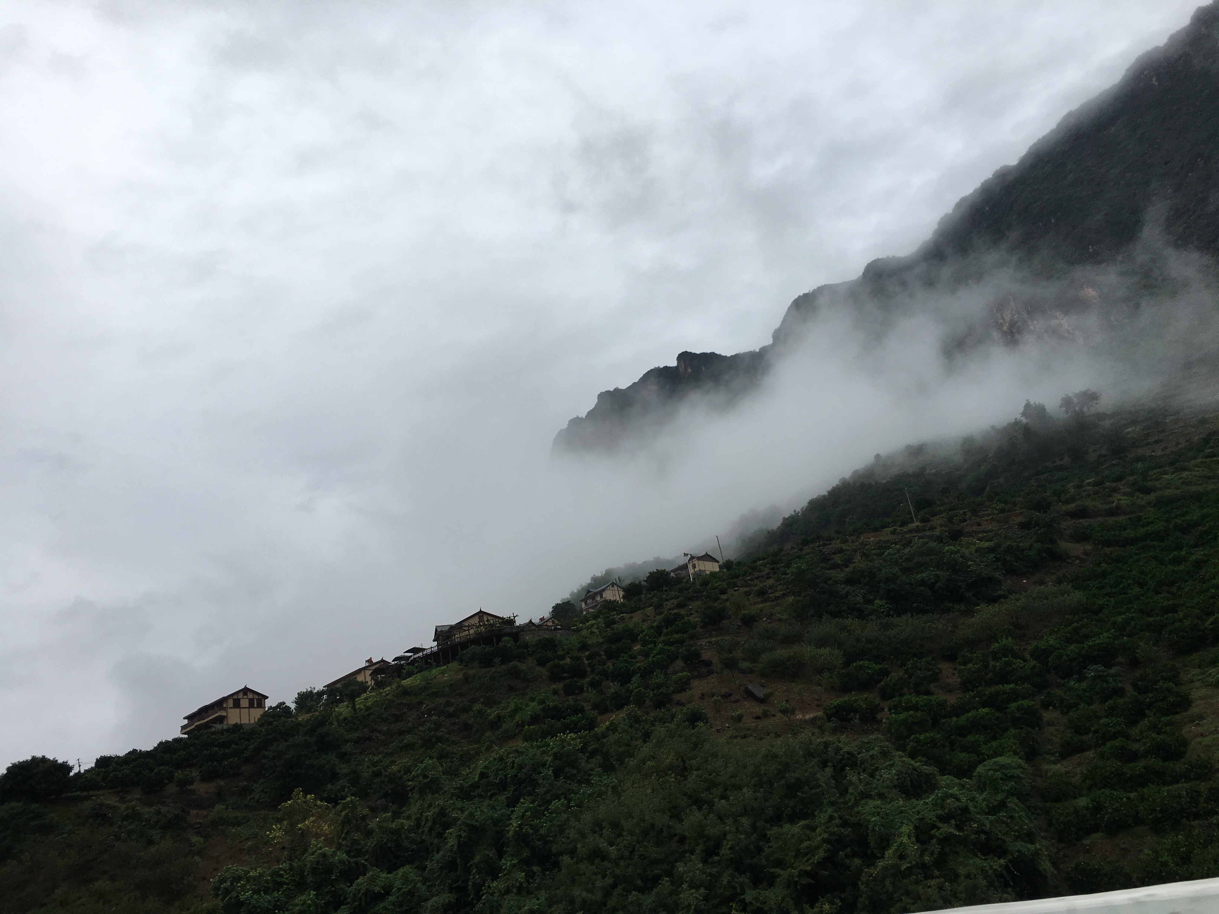 雨中神农架探秘之旅｜国庆节武汉至神农架自驾游攻略分享