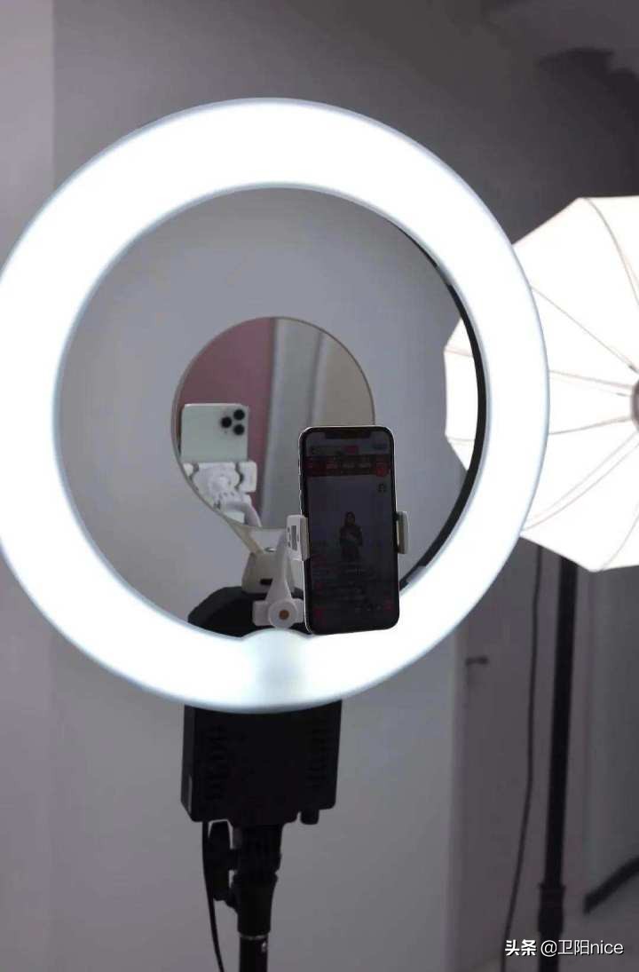 做主播赚钱了吗,直播主播新手怎么入门