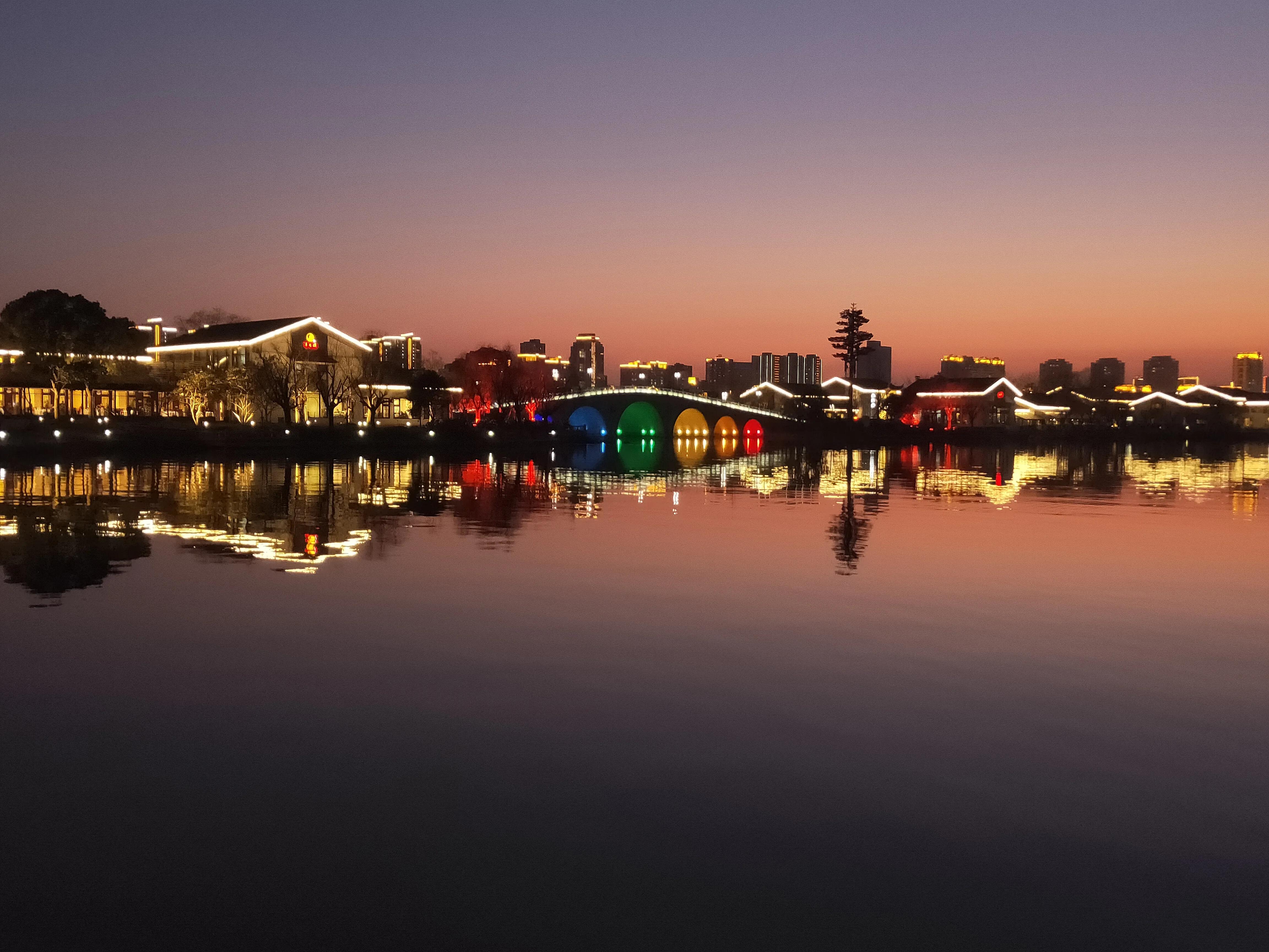 苏州金鸡湖景区打卡推荐,苏州金鸡湖风景区评价